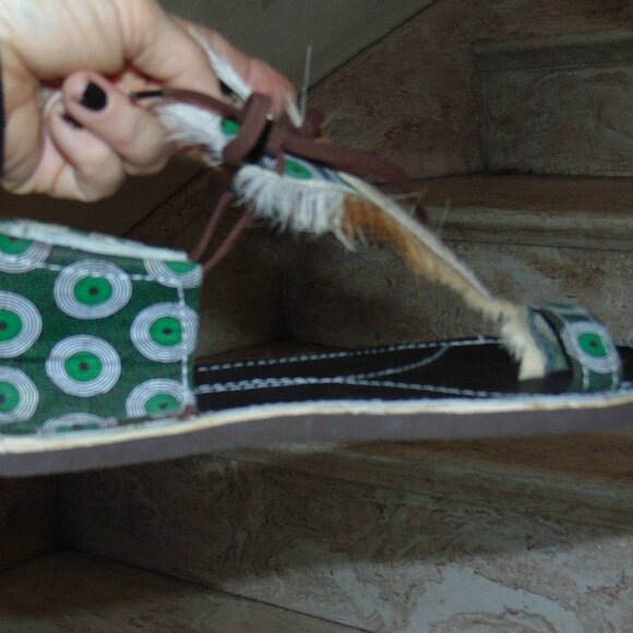 Boho Hippie African Springbok Fur Hide Zulu Imbadada Leather Batik Sandals Women - Picture 13 of 14